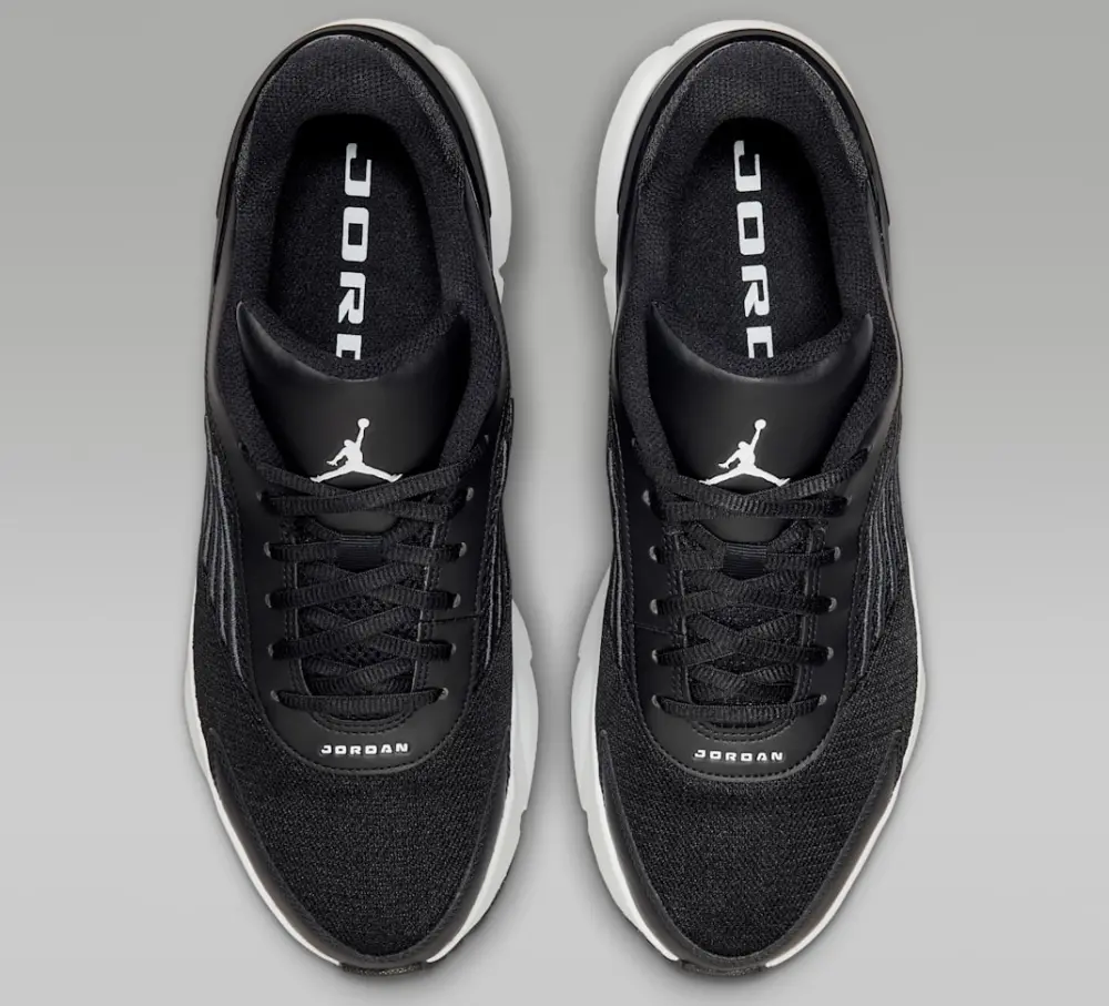 Giày Nike Air Jordan Trunner Flow ‘Black White’ IO2091-003 - Ảnh 3