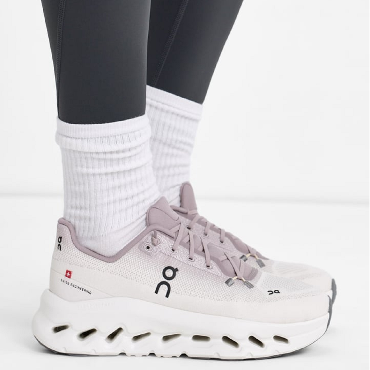 Alternative view of Giày On Running Cloudtilt ‘Pink’ 3WE10054846