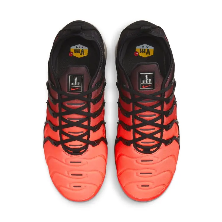 Alternative view of Giày Nike Air VaporMax Plus 'Darth Maul' DZ4857-001