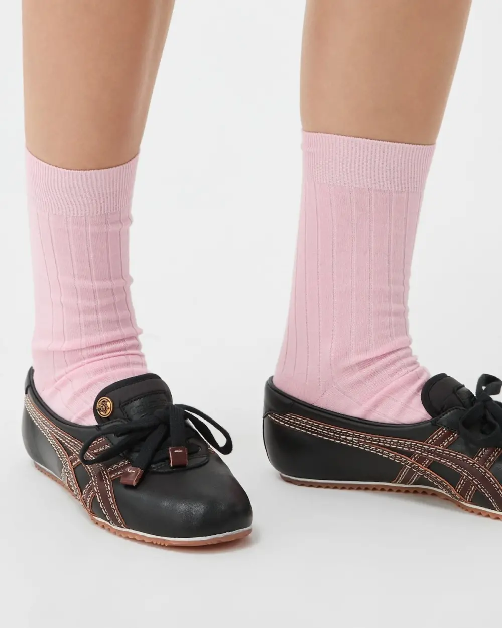 Alternative view of Giày Onitsuka Tiger x Versace Sakura 'Black' 1025116-1A17737-2BQ8J