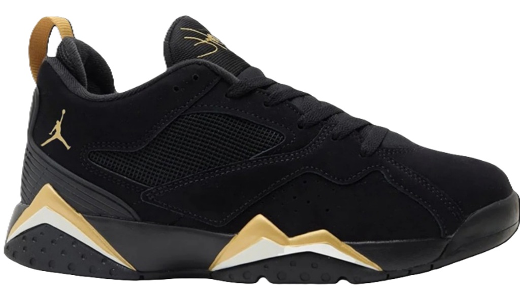 Giày Nike Air Jordan MVP 92 'Black Metallic Gold' HQ3950-007