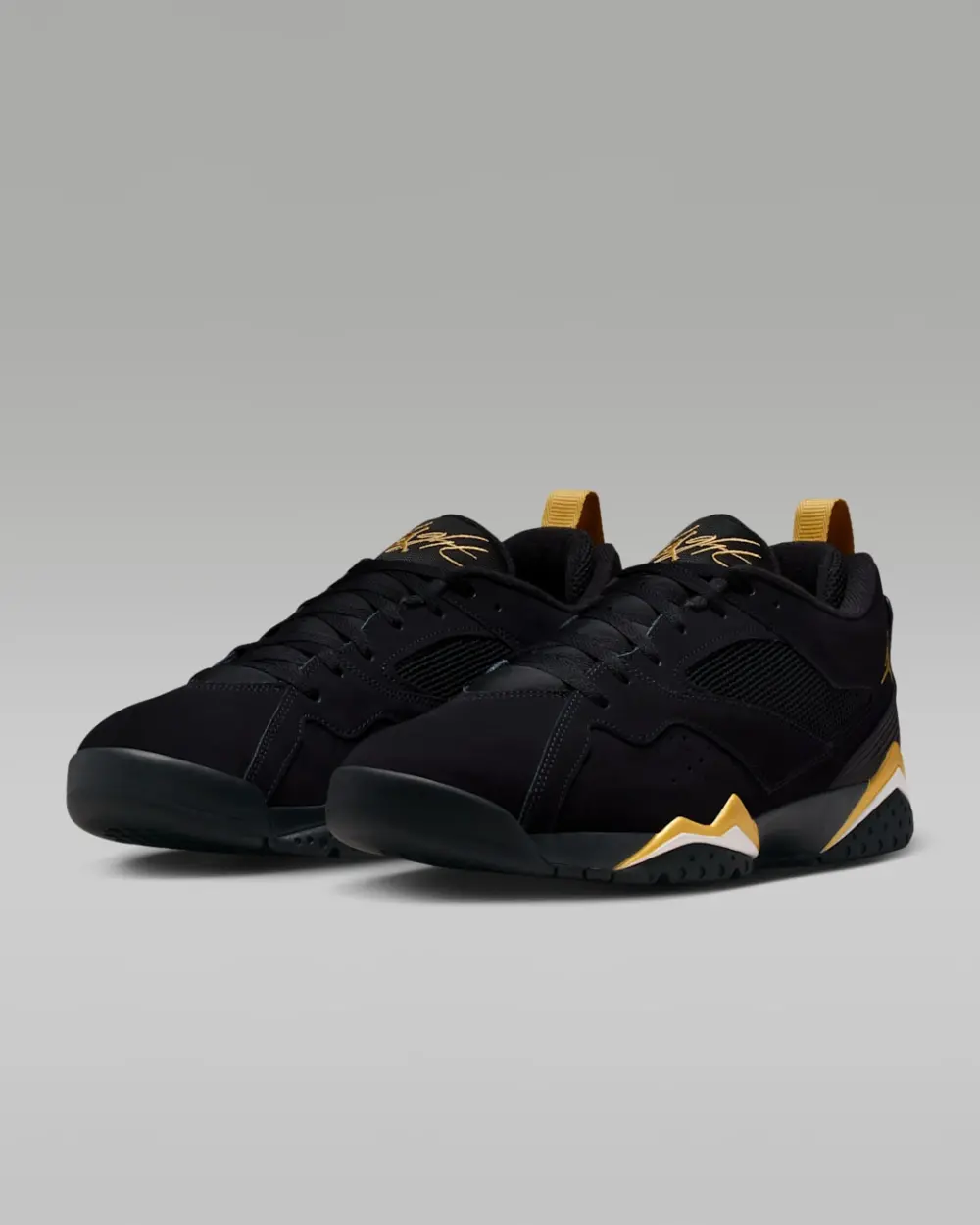 Giày Nike Air Jordan MVP 92 'Black Metallic Gold' HQ3950-007 - Ảnh 3