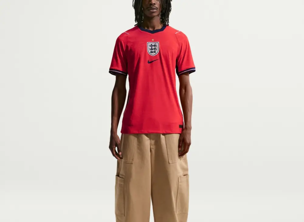 Alternative view of Áo Nike England 26/27 Away Match Jersey ‘Red’ IB5195-624