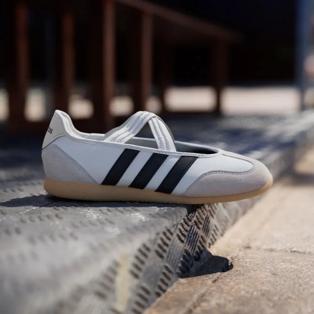 Giày adidas Barreda Mary Jane ‘White Black Gum’ JQ2127 - Ảnh 5