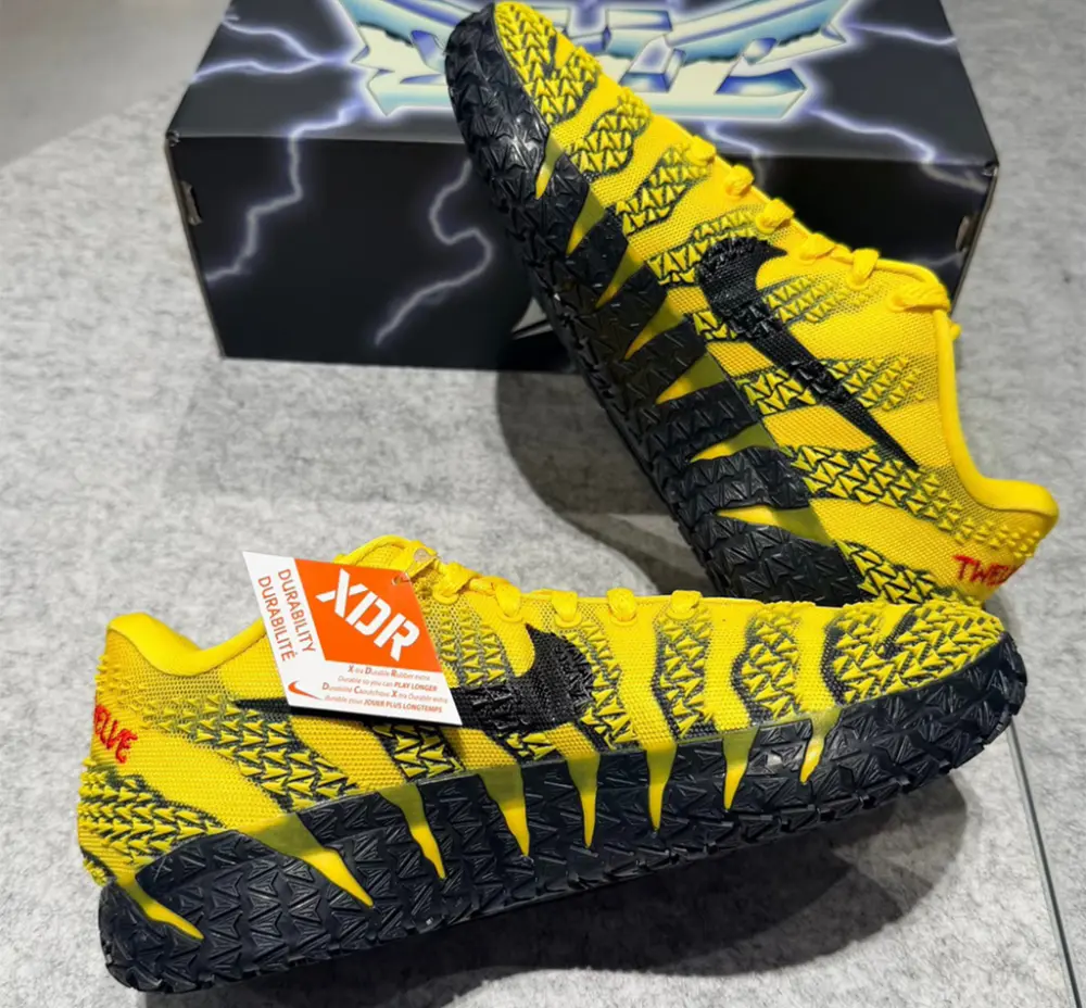 Giày Nike Ja 3 Let Me Be Ja 'Tour Yellow' HF2794-702 - Ảnh 4