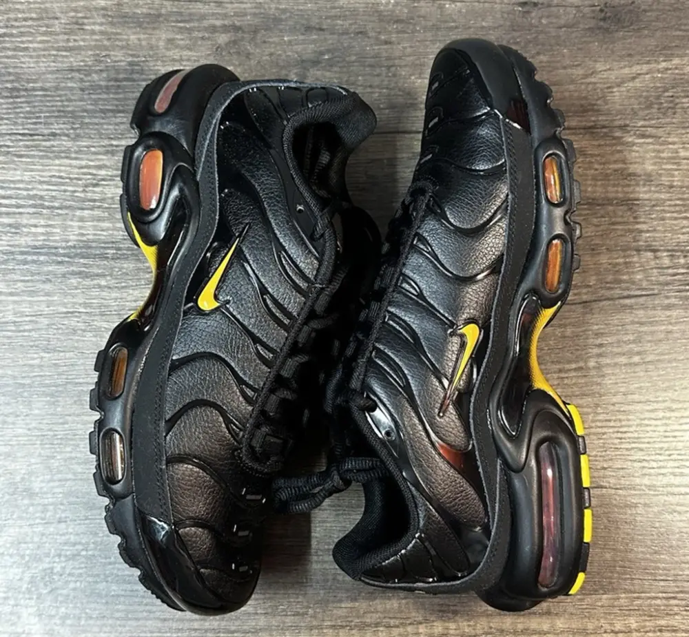 Giày Nike Air Max Plus ‘Black Metallic Rose Gold’ IF4390-001 - Ảnh 4