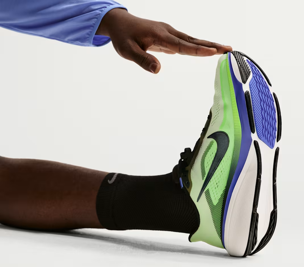 Alternative view of Giày Nike Air Zoom Pegasus 42 ‘Volt Tint Sapphire’ IB1873-702