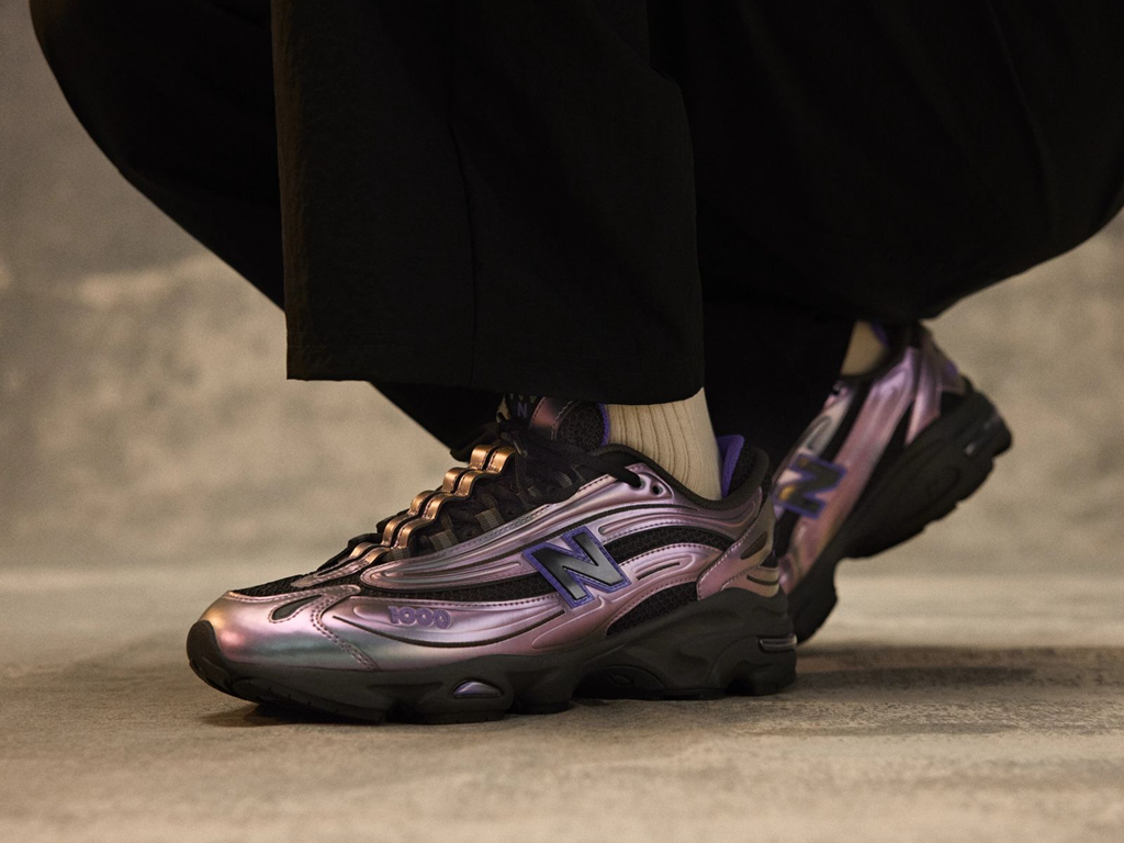 Alternative view of Giày New Balance 1000 'Faded Black Electric Indigo' U10004WR