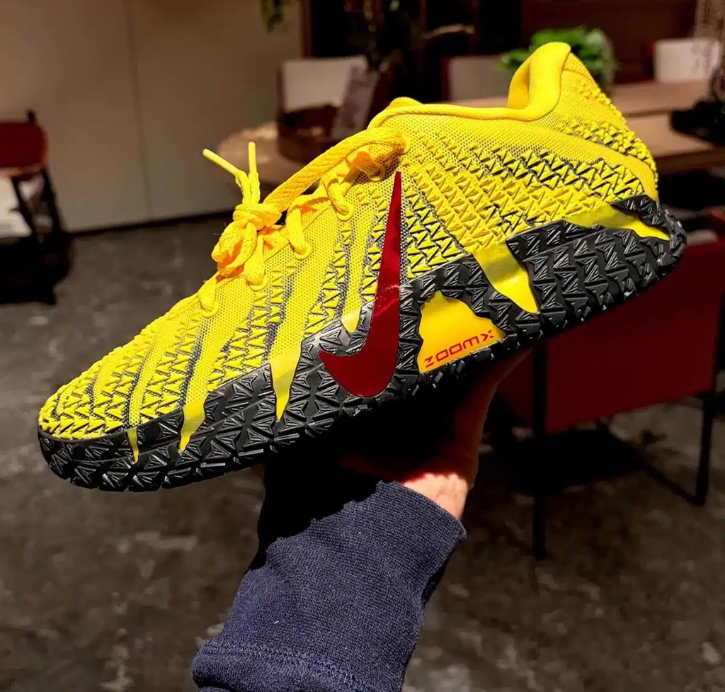 Alternative view of Giày Nike Ja 3 Let Me Be Ja 'Tour Yellow' HF2794-702