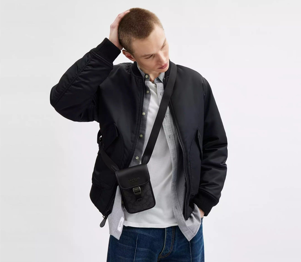 Alternative view of Túi Coach Racer Phone Crossbody Bag 'Black' CT885-QBMI5