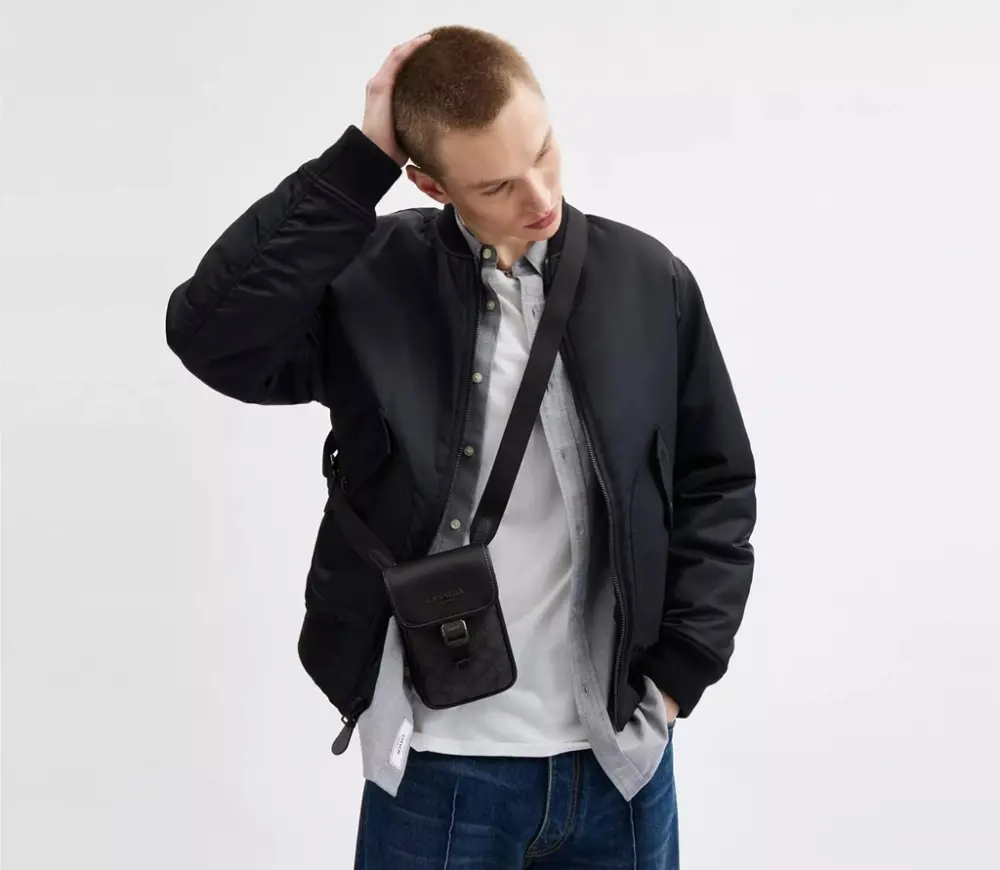 Alternative view of Túi Coach Racer Phone Crossbody Bag 'Black' CT885-QBMI5