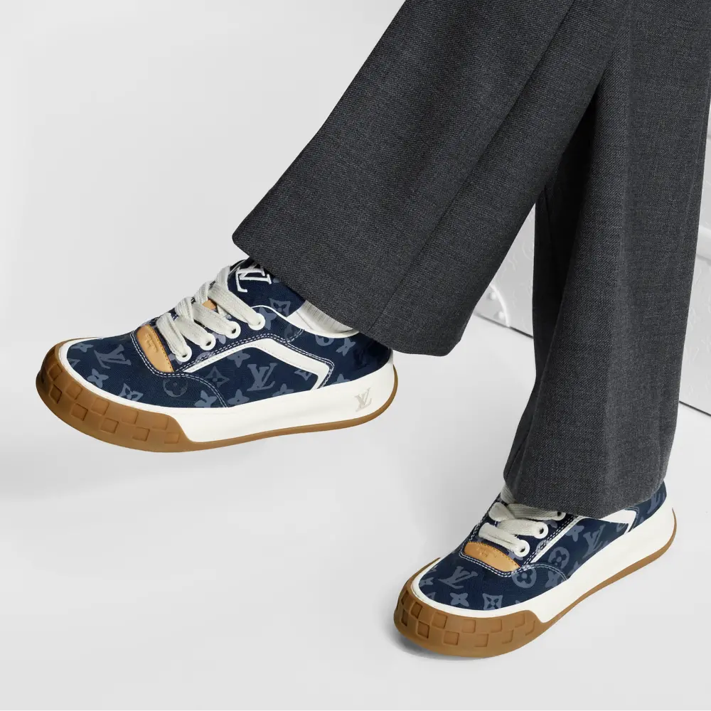 Giày Louis Vuitton LV Tilted Trainers 'Blue' 1AJCWD - Ảnh 4