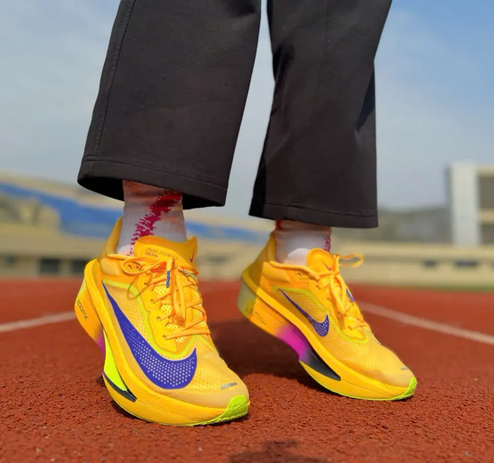 Alternative view of Giày Nike Zoom Fly 6 'Citron Pulse' FN8454-800