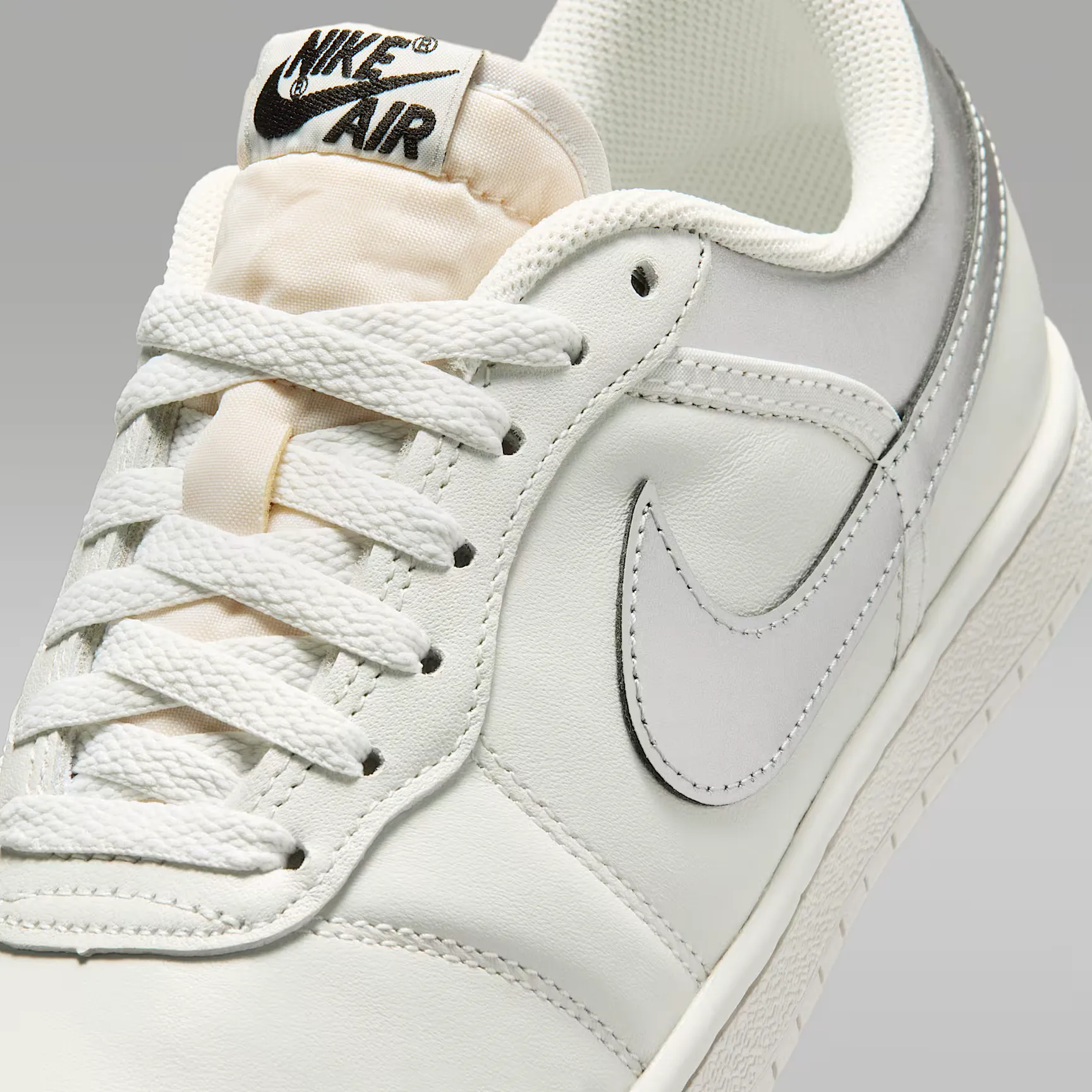 Giày Nike Air Jordan Skyline Low ‘Swan Metallic Silver’ IQ6586-101 - Ảnh 4