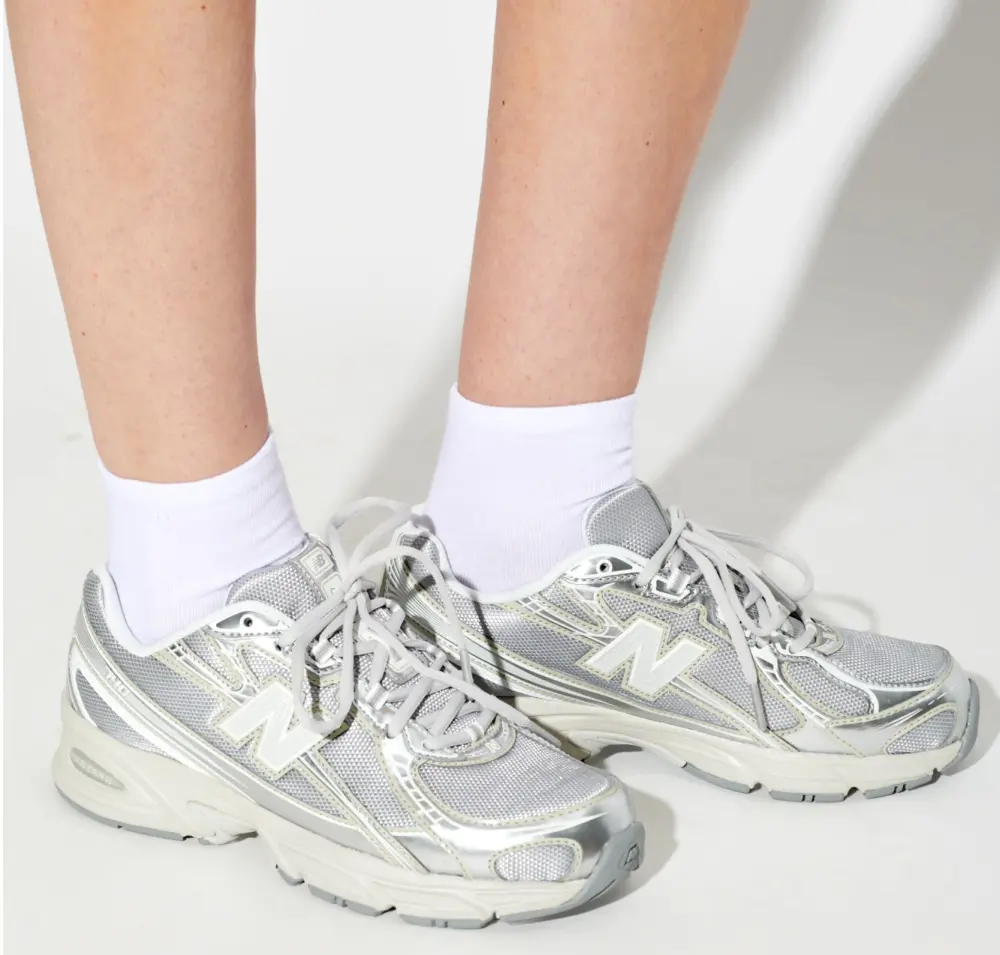 Alternative view of Giày New Balance 740 ‘Metallic Silver’ U7405I7