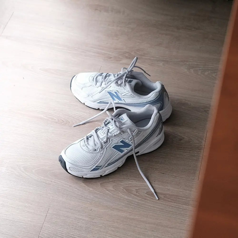 Alternative view of Giày New Balance 740 ‘White Blue’ G740372