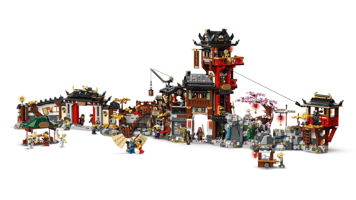 Alternative view of Mô hình lego The Old Town 15th Anniversary 71861