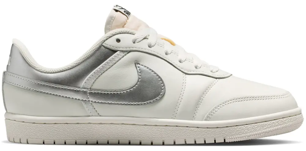 Giày Nike Air Jordan Skyline Low ‘Swan Metallic Silver’ IQ6586-101