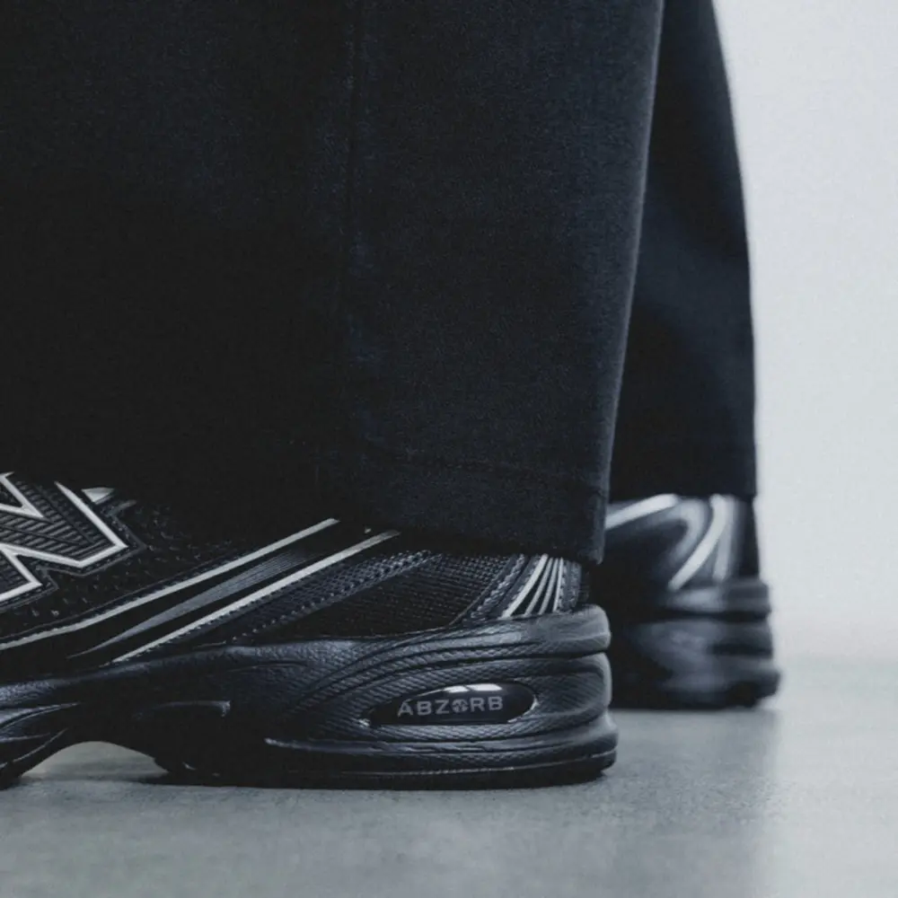 Giày New Balance 740 ‘Black Silver’ U740BM2 - Ảnh 5