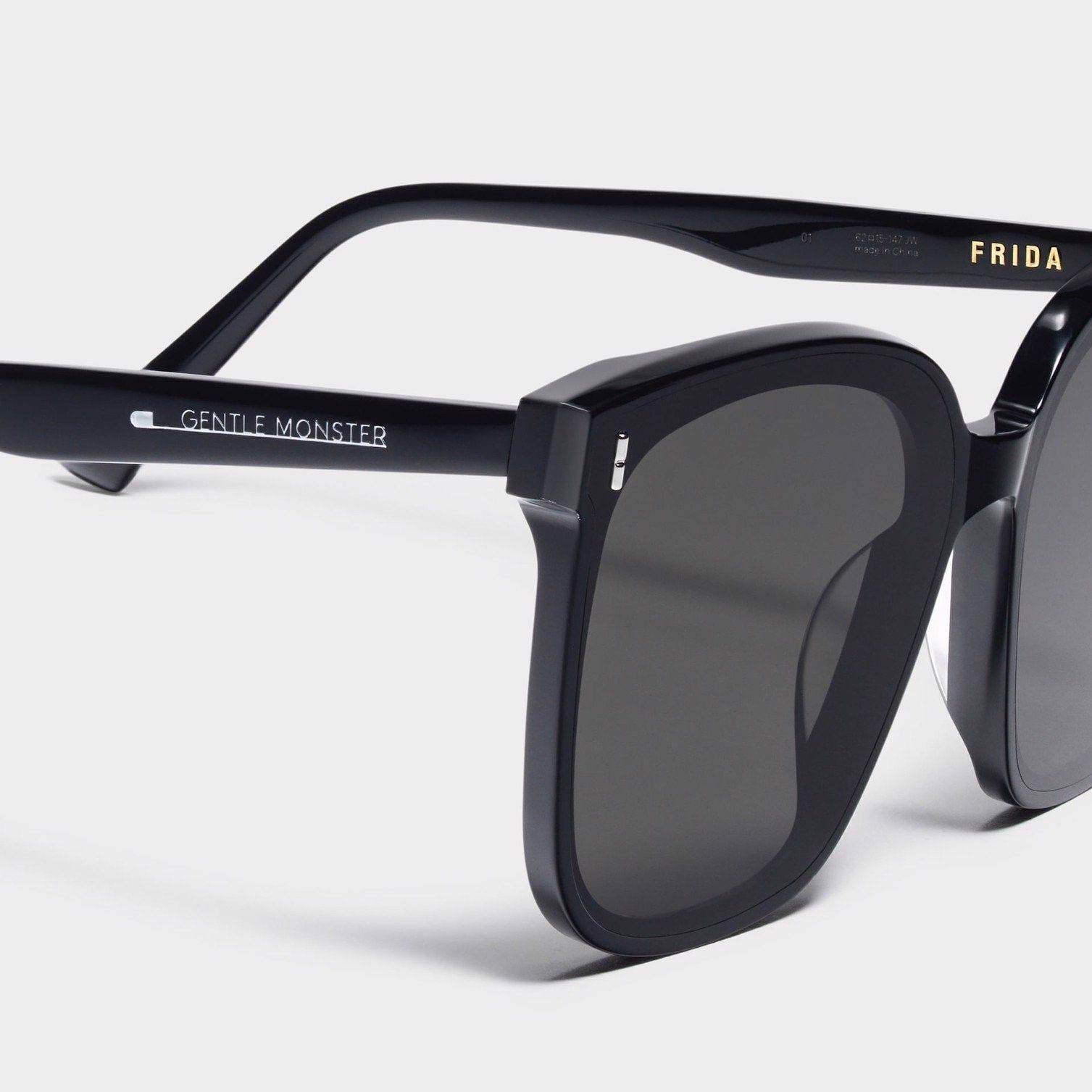 Kính Gentle Monster Frida 01 ‘Black’ - Ảnh 4