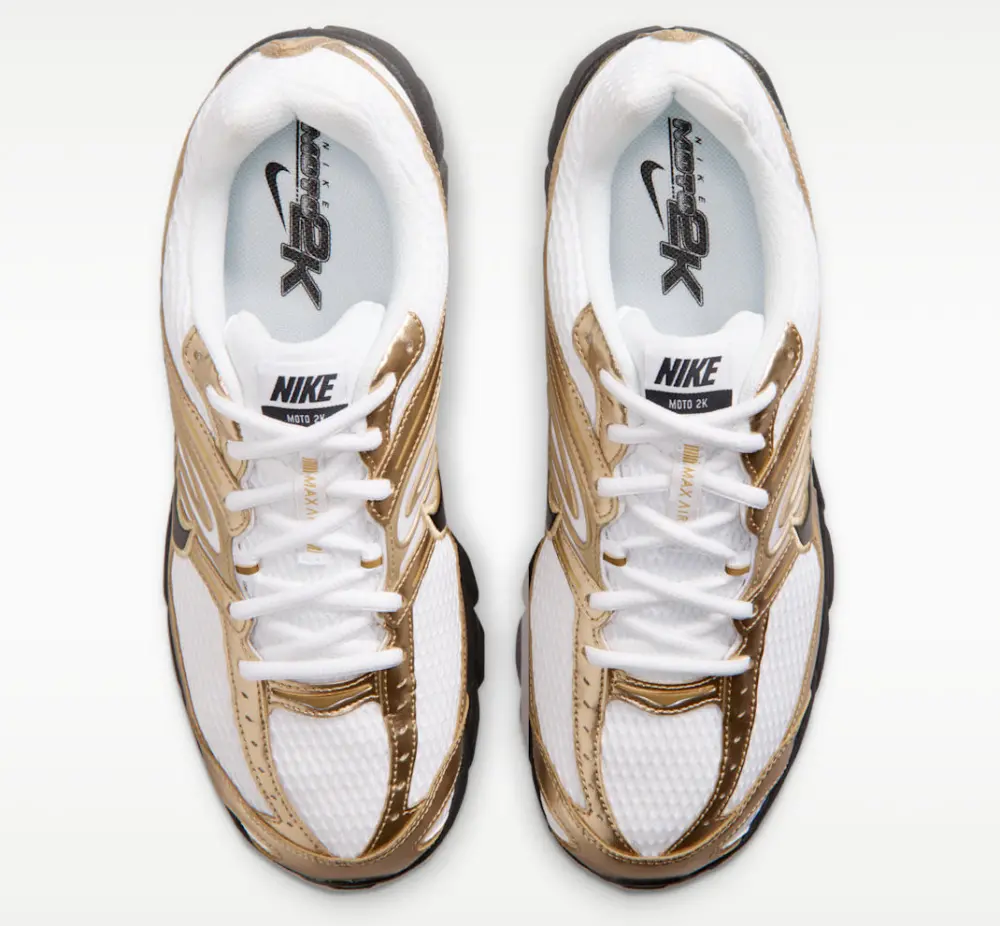 Alternative view of Giày Nike Air Max Moto 2K ‘White Metallic Gold’ IV2870-100