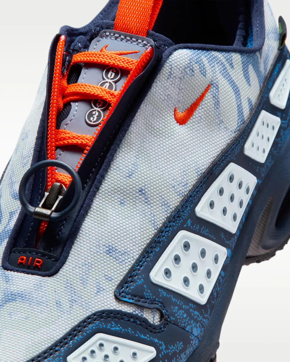 Alternative view of Giày Nike Air Max SNDR SE 'Pure Platinum' IM8054-043