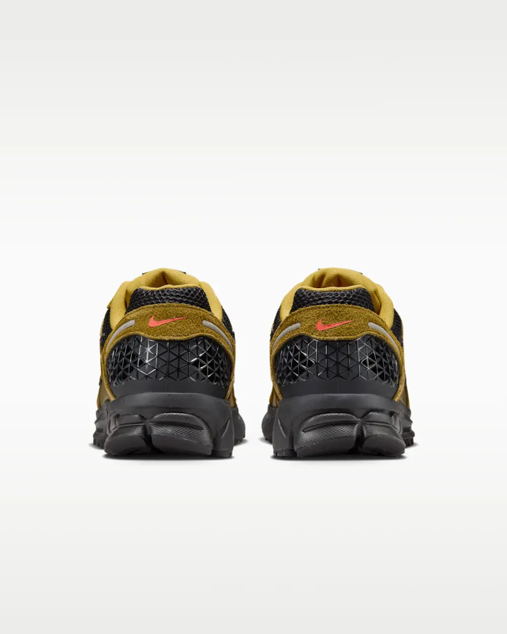 Alternative view of Giày Nike Zoom Vomero 5 Premium 'Olive Flak' IH1344-300