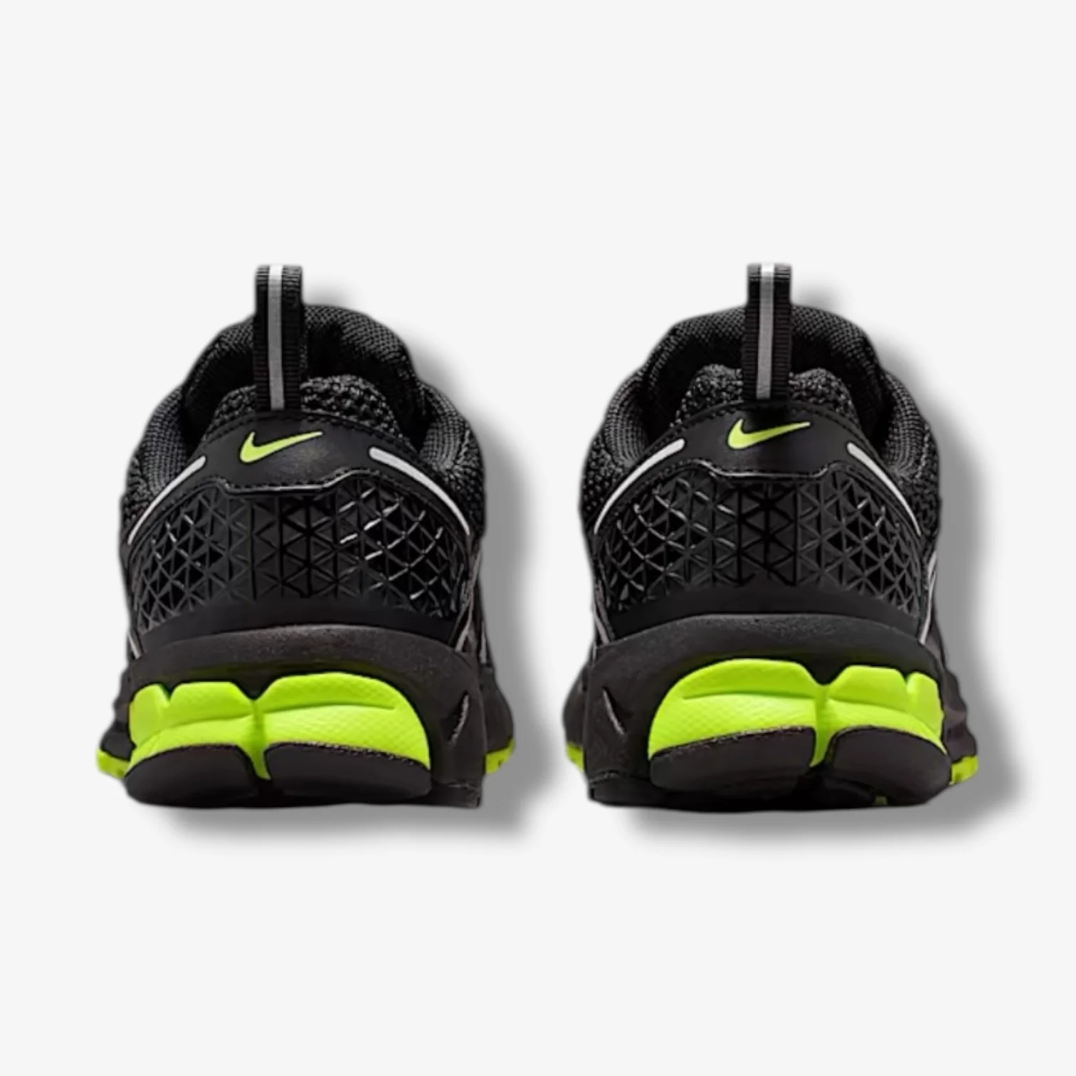 Alternative view of Giày Nike Vomero 5 ‘Black Volt’ HF6998-009
