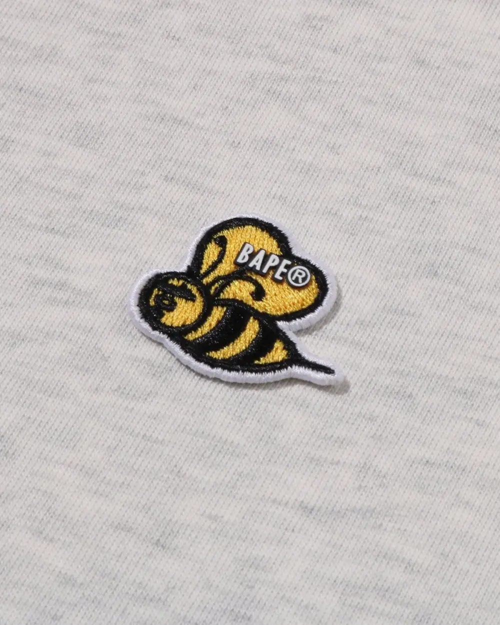 Áo Bape Bee One Point Tee 'White' 0ZXTEM302101Q - Ảnh 3