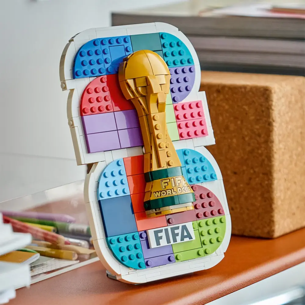 Mô hình Lego FIFA World Cup 2026™ Official Emblem 43032 - Ảnh 5