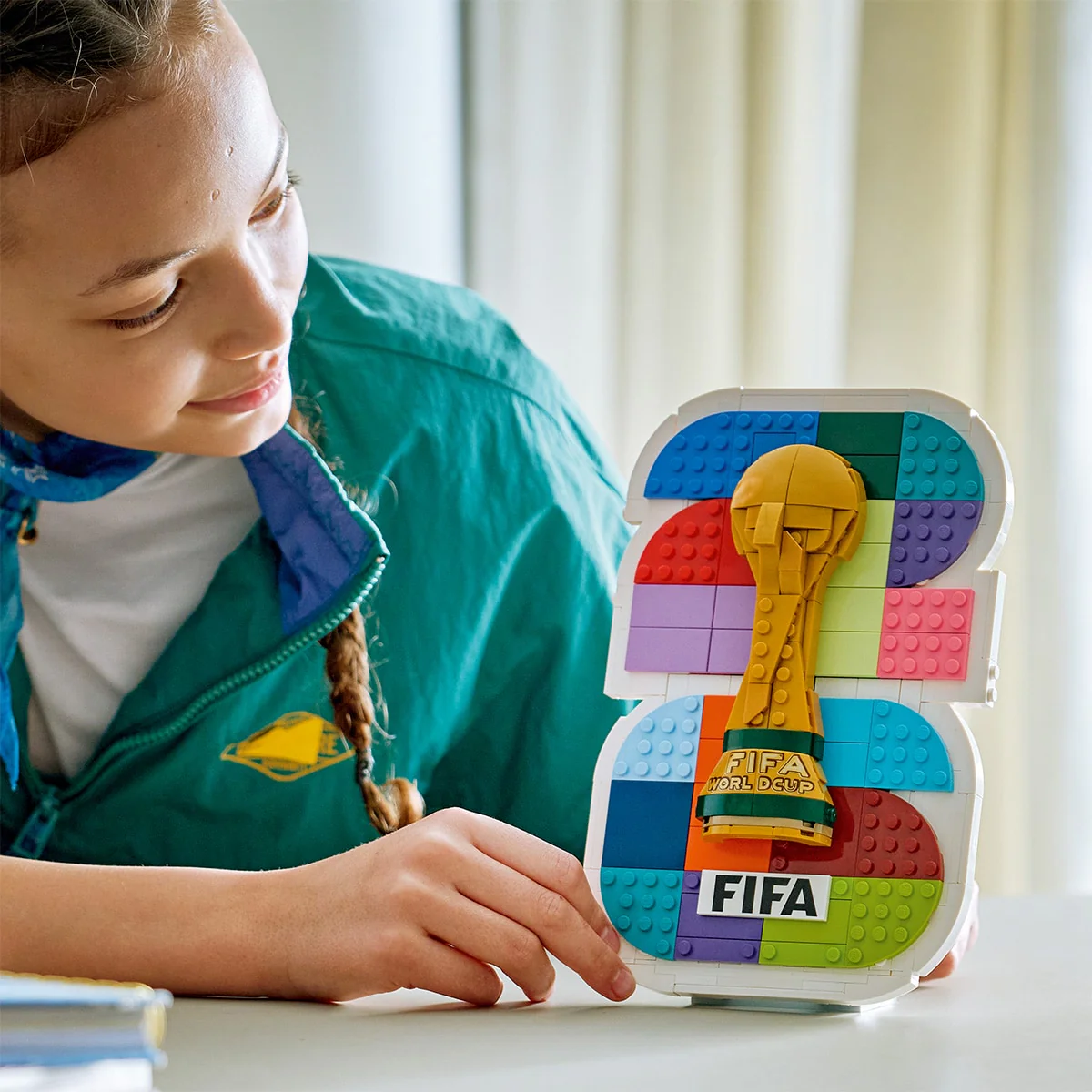 Mô hình Lego FIFA World Cup 2026™ Official Emblem 43032 - Ảnh 3
