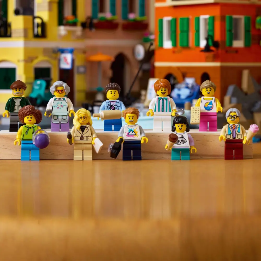 Alternative view of Mô Hình LEGO IDEAS Italian Riviera Coast 21359