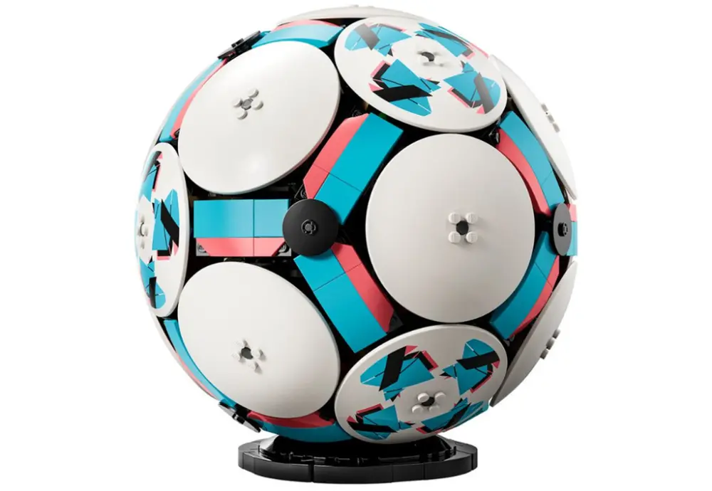 Mô hình LEGO EDITIONS SPORTS Soccer Ball 43019