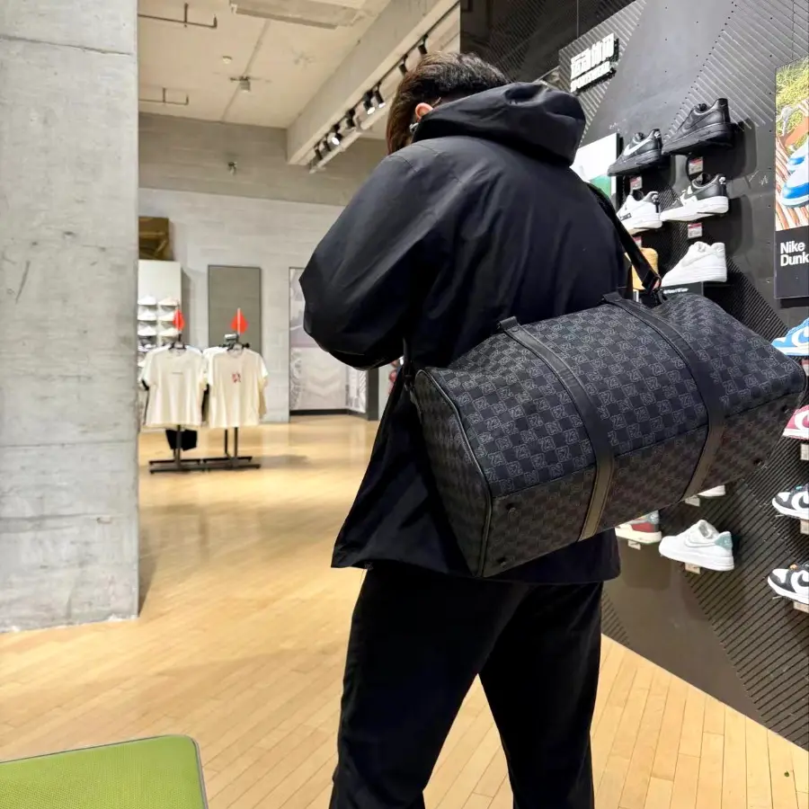 Alternative view of Túi Nike Sports And Leisure ‘Black’ FJ6787-070