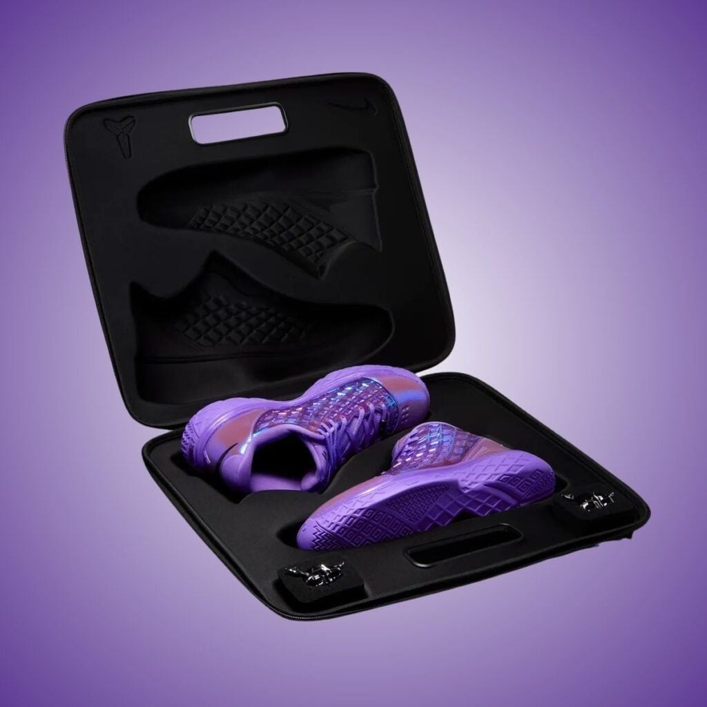 Alternative view of Giày Nike Kobe 3 Low Protro ‘Warning Label’ IU3313-500