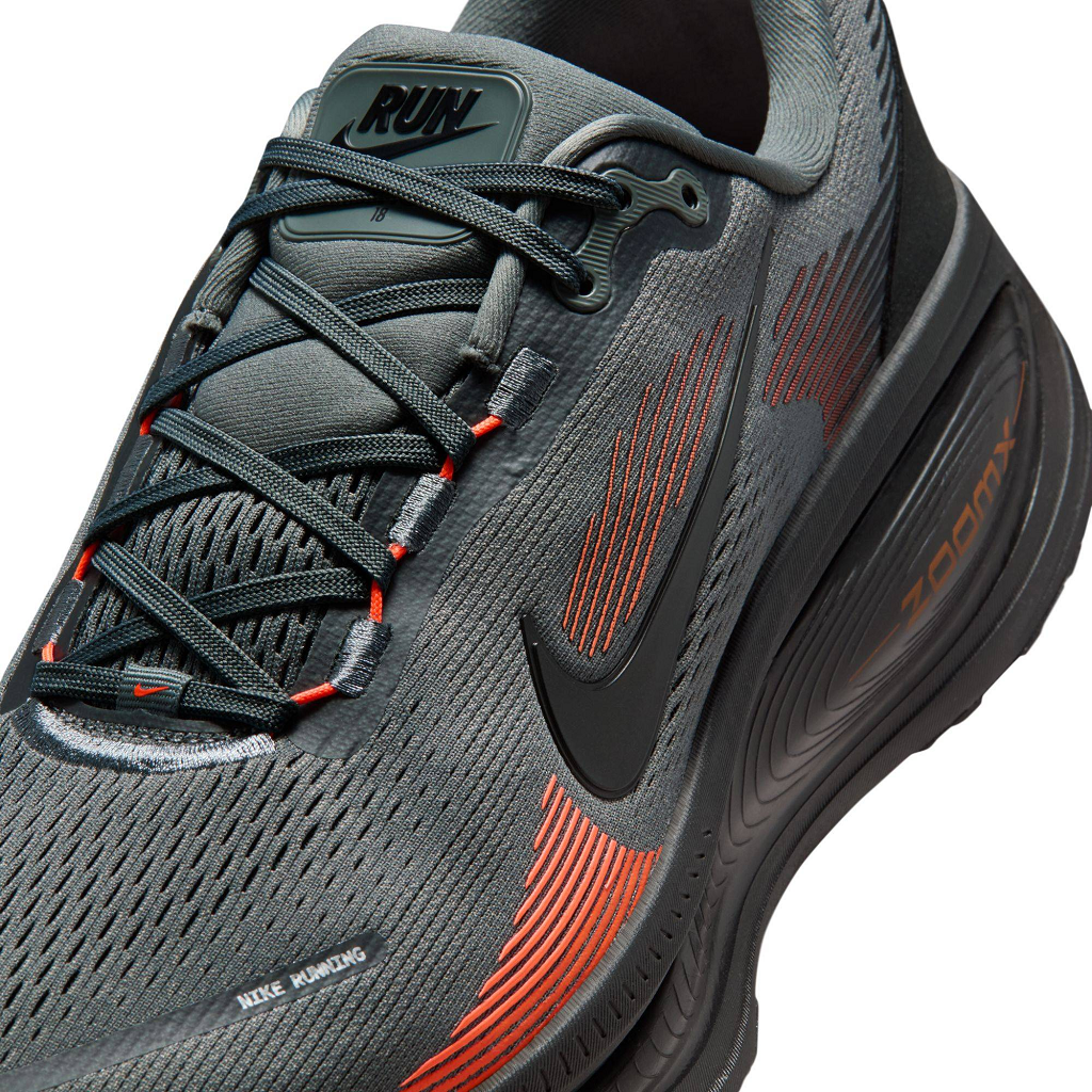 Alternative view of Giày Nike Vomero 18 ‘Smoke Grey’ HM6803-011