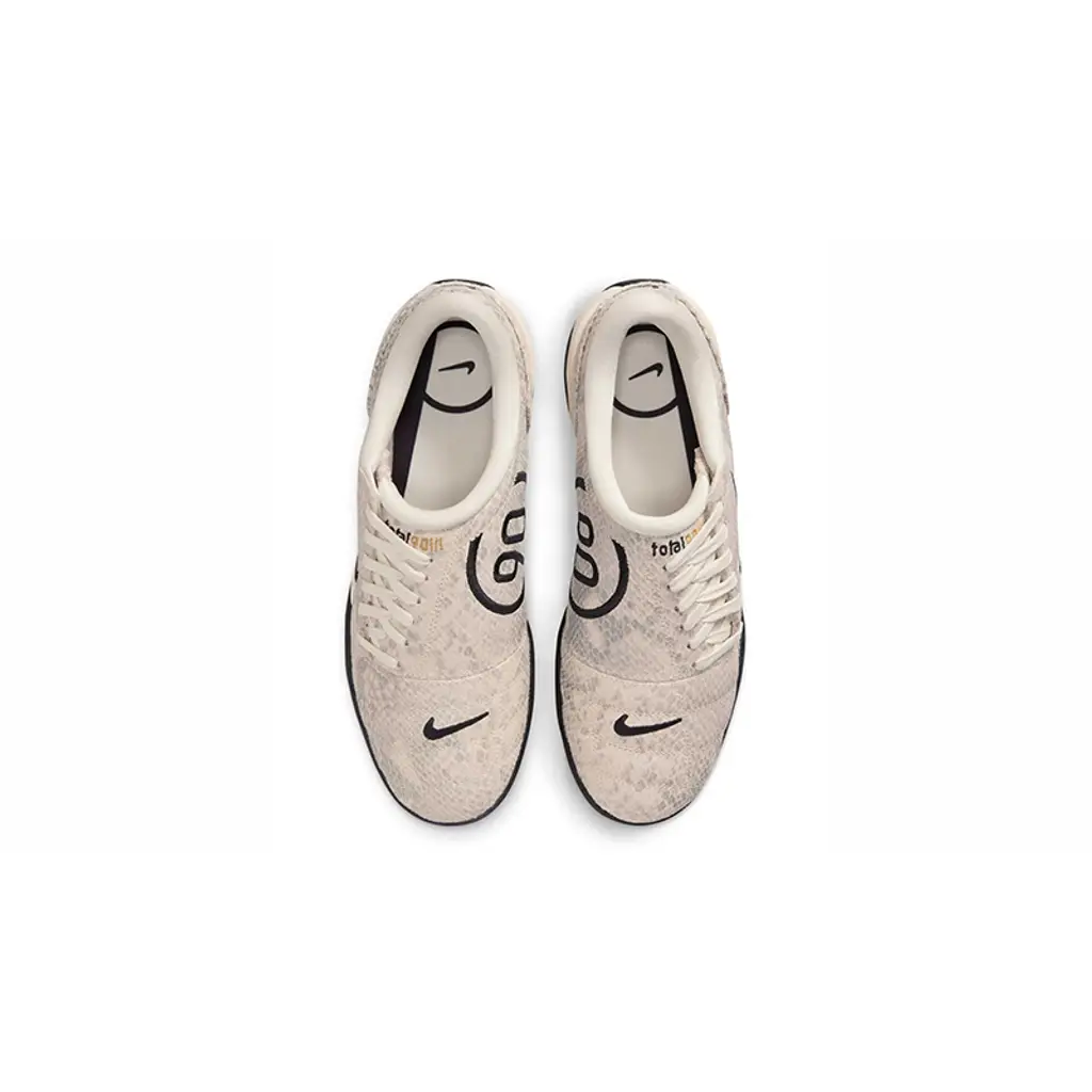 Alternative view of Giày Nike Total 90 3 SE ‘Pale Ivory Snakeskin’ IB4204-100