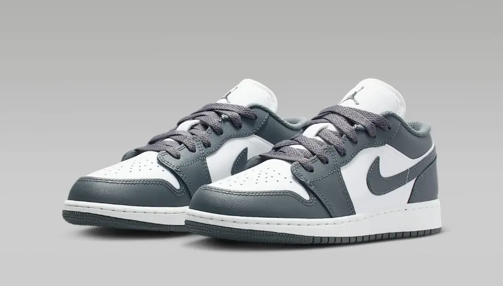 Alternative view of Giày Nike Air Jordan 1 Low ‘Grey White’ 553560-044