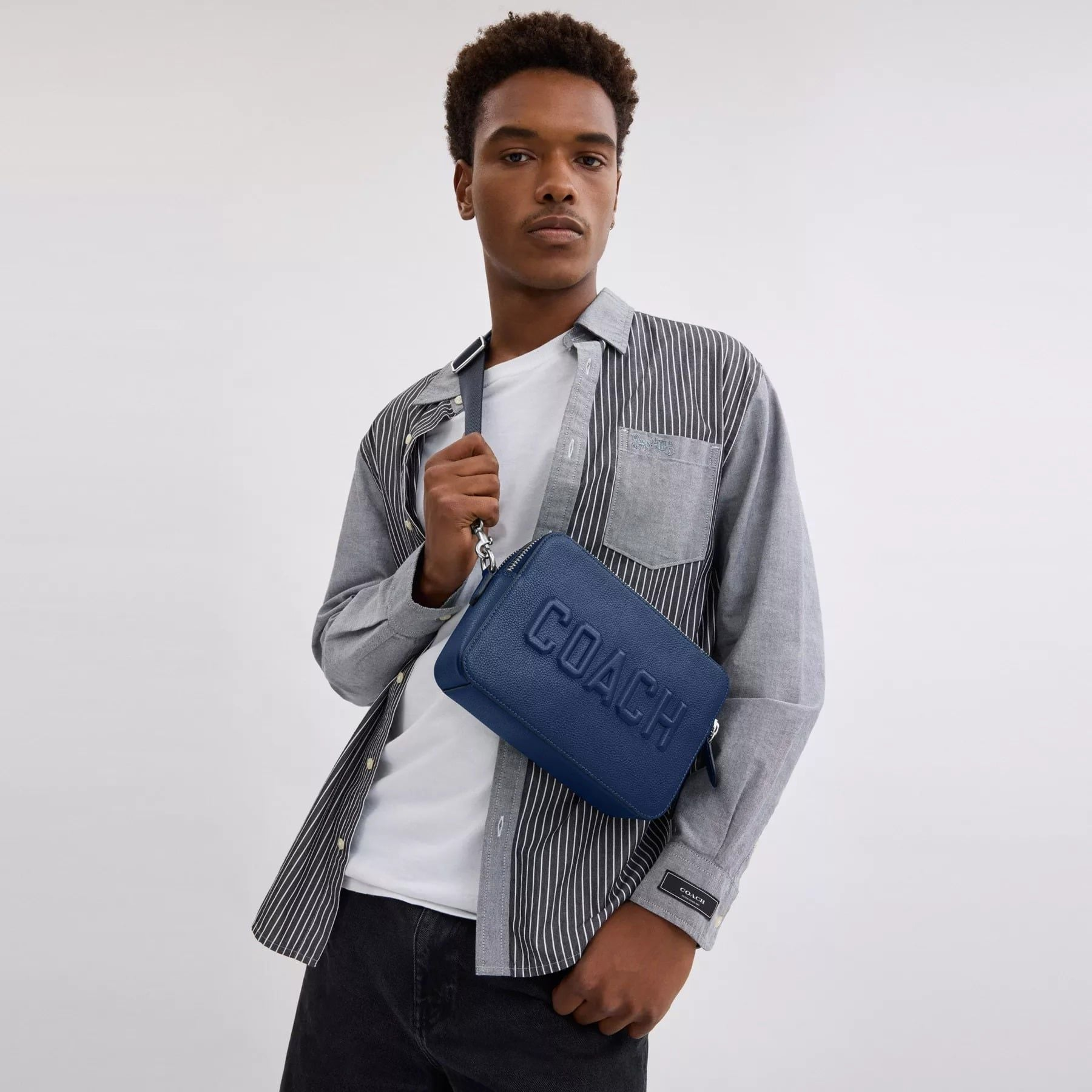 Alternative view of Túi Coach Graphic Charter Crossbody ‘Navy’ CV931-DEB