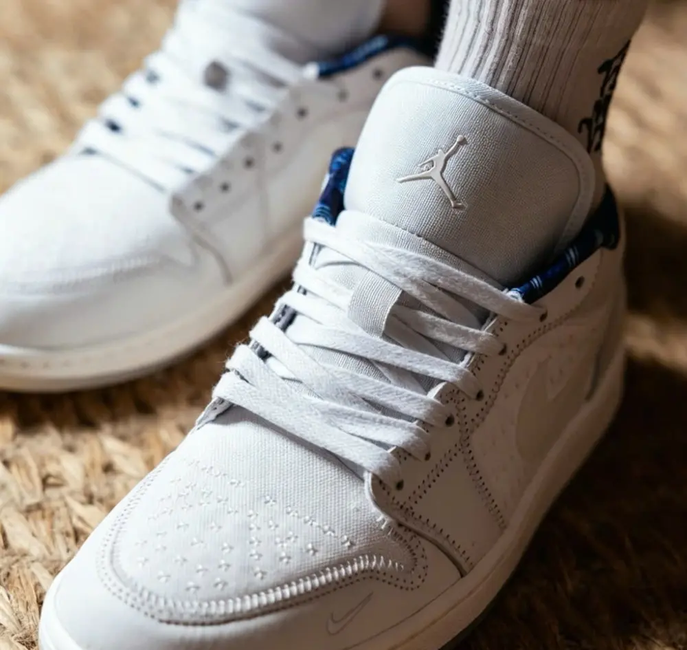 Giày Nike Air Jordan 1 Low SE ‘Summit White Sail’ IR7337-121 - Ảnh 3
