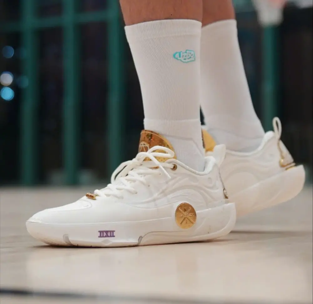 Giày Li-Ning Way of Wade 12 ‘Golden Series’ ABAV085-22 - Ảnh 3