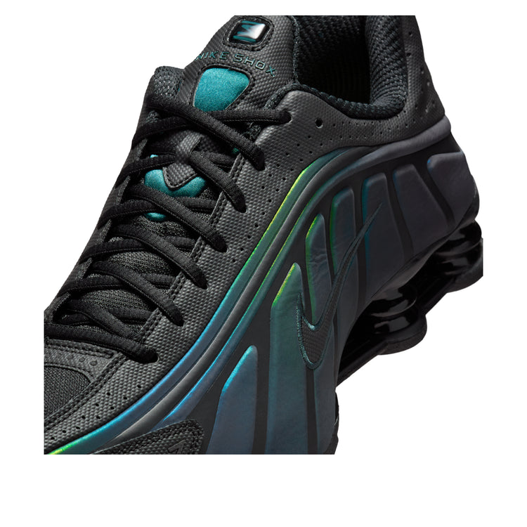 Alternative view of Giày Nike Shox R4 'Black Seaweed Light' IM6596-001