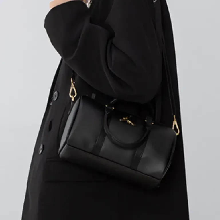 Alternative view of Túi Nike Jordan Duffel Small Bag ‘Black’ DR5595-010