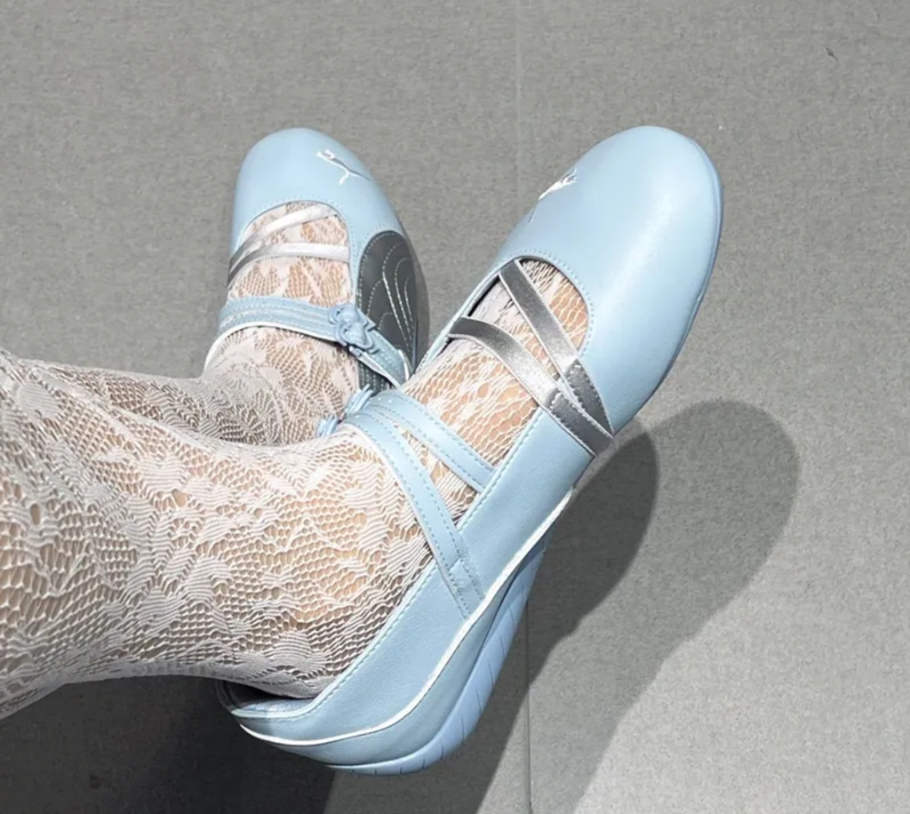 Alternative view of Giày Puma x Powerpuff Girls Speedcat 'Blue' 408103-01