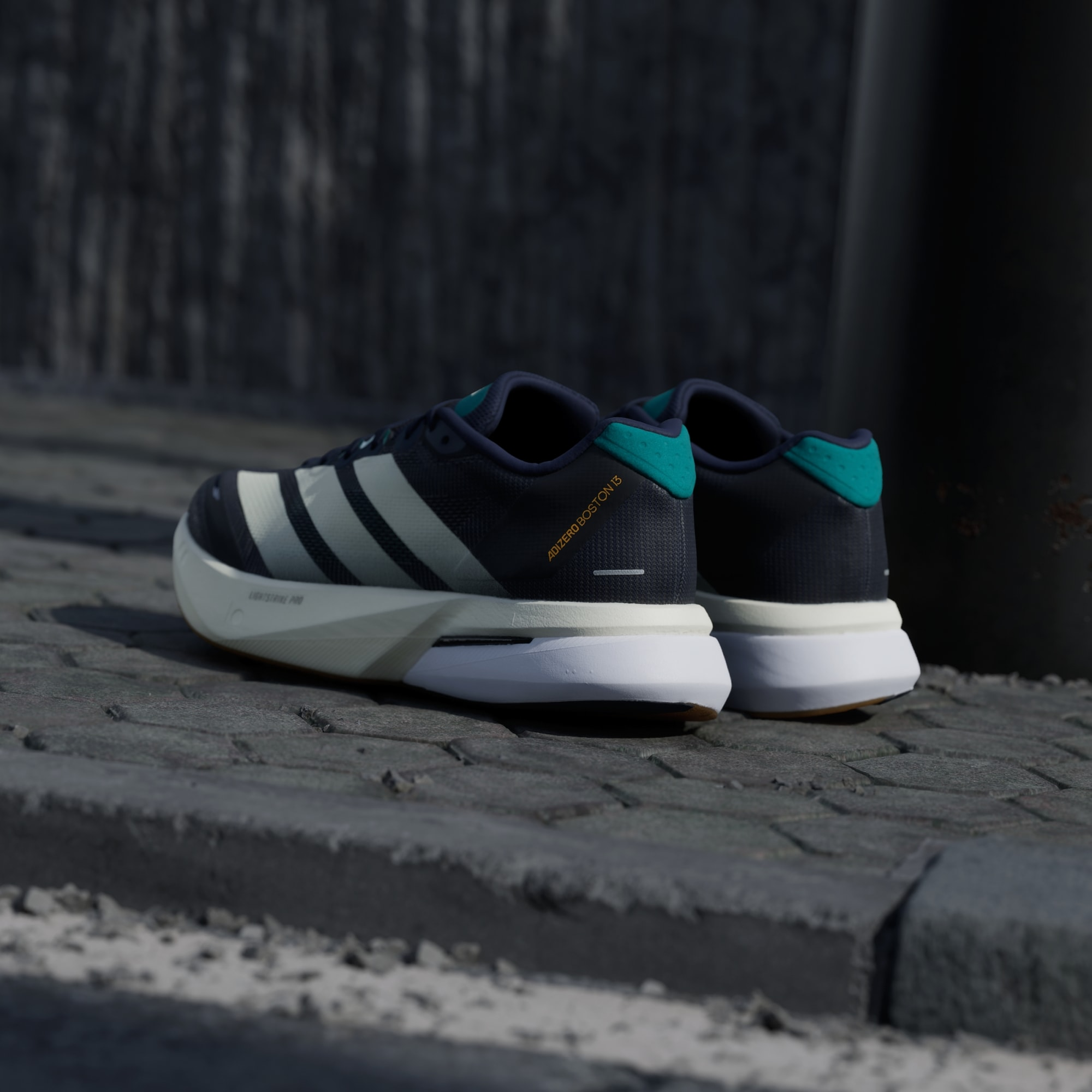 Alternative view of Giày Adidas Adizero Boston 13 'Night Indigo' KH8859