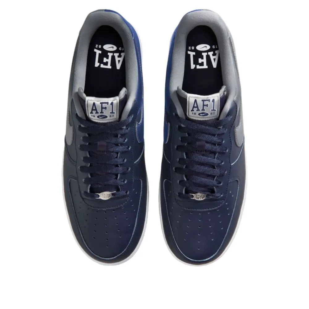 Alternative view of Giày Nike Air Force 1 Low Mismatched Heel 'Game Royal White Grey' IB6847-400