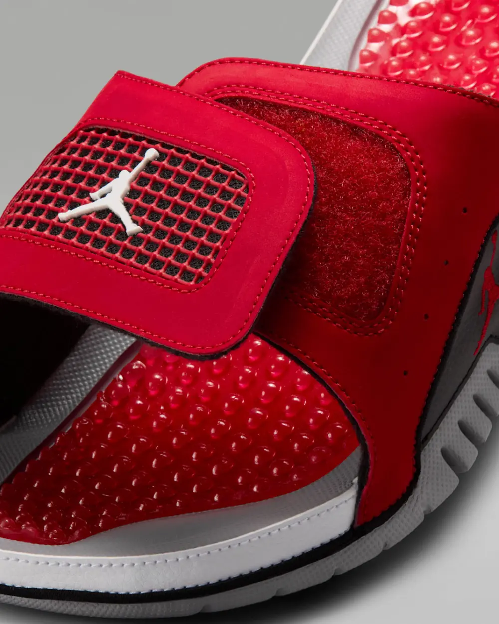 Alternative view of Dép Nike Air Jordan Hydro 4 Retro 'Fire Red' 532225-600