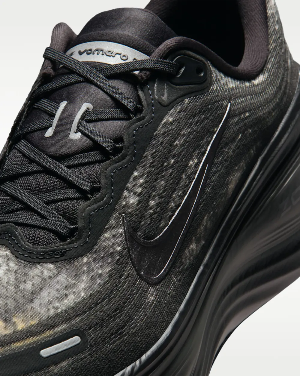 Alternative view of Giày Nike Vomero Plus 'Black' IM3985-001