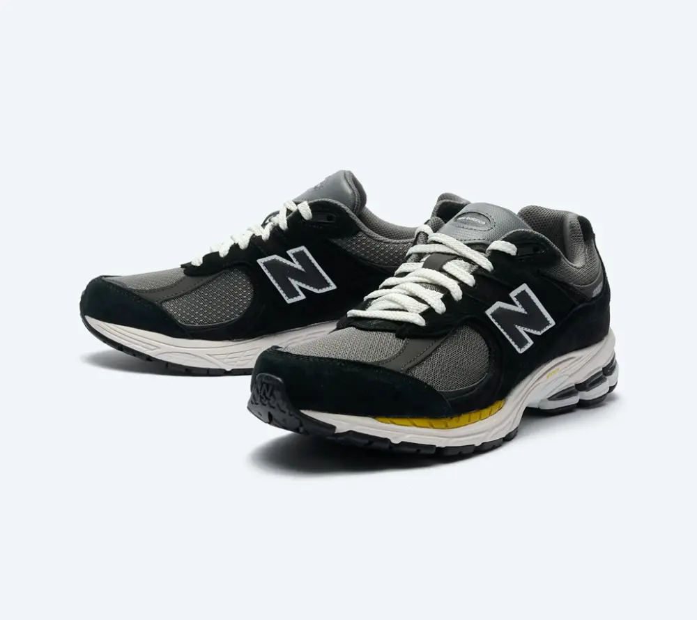 Alternative view of Giày New Balance 2002R 'Black' U20024JG
