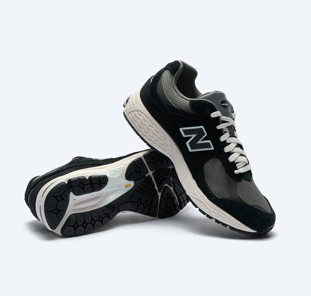 Giày New Balance 2002 'Black' U20024JG - Ảnh 3